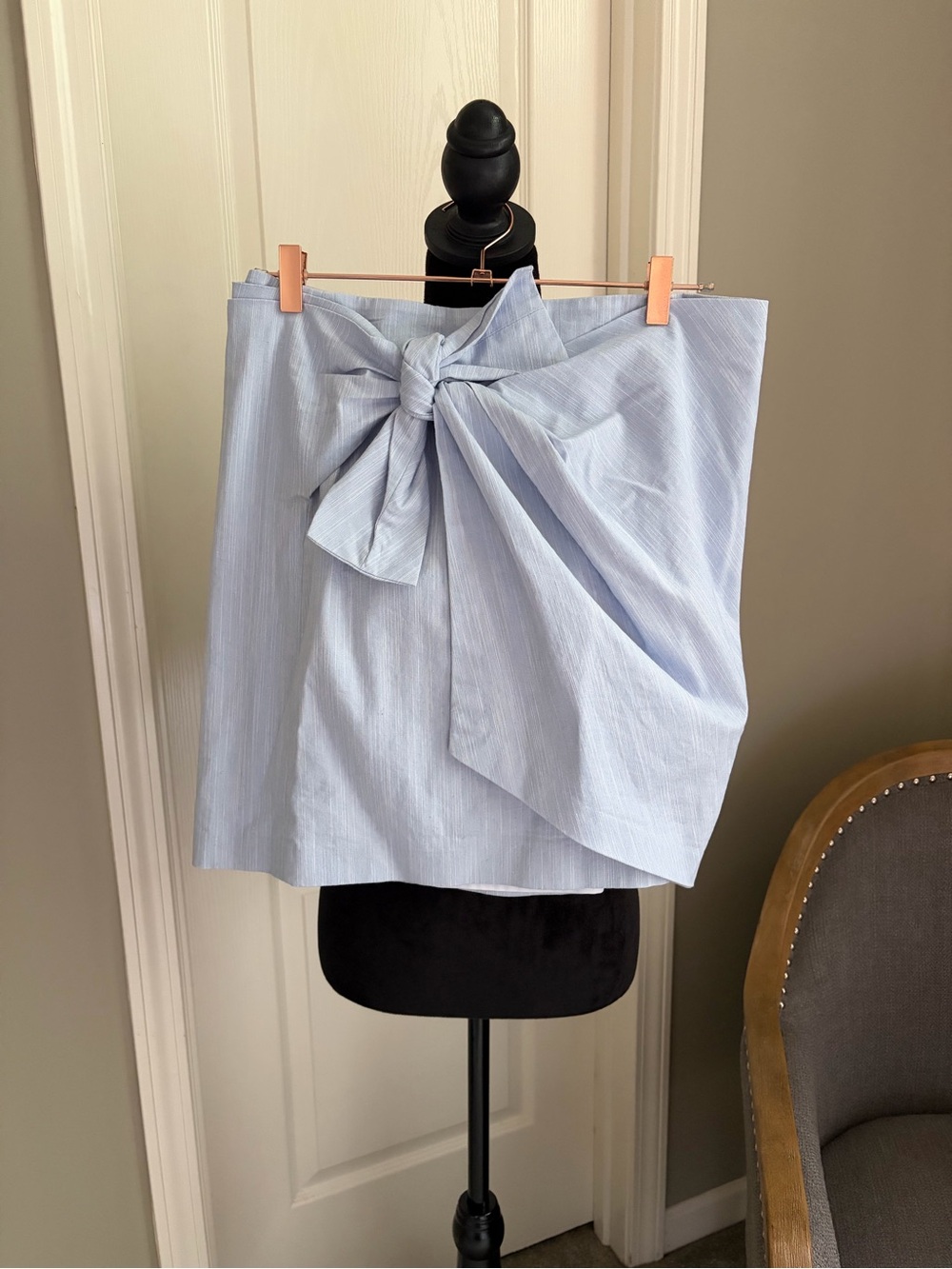 LOFT Light Blue Bow-Front Mini Skirt
